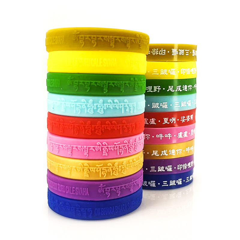 1 pieces Random color matching new creative decoration PVC bracelet